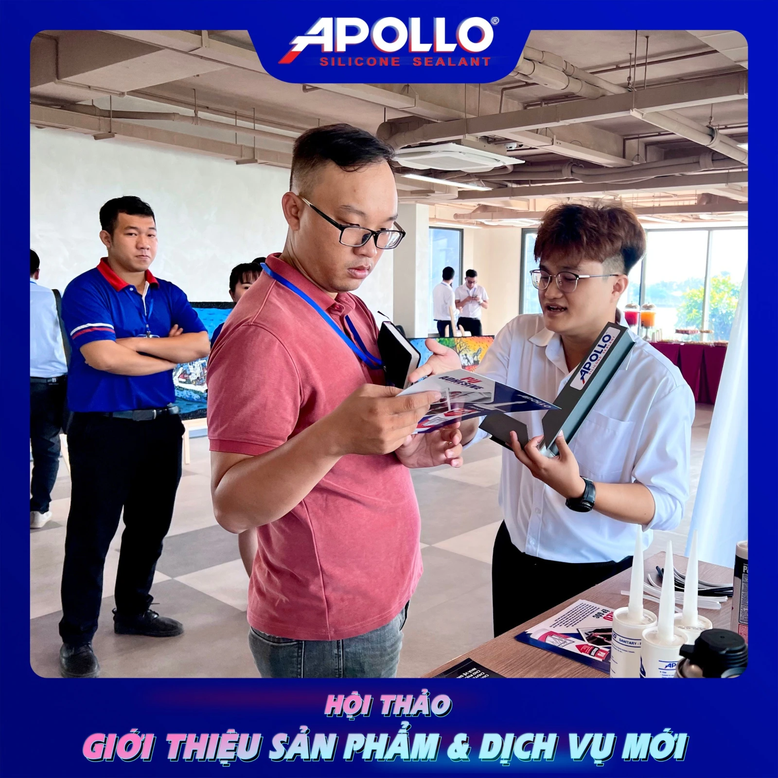 https://static.quochuyanhcorp.vn/17962/2024/Quốc/Seminar 26/Hình ảnh/z5682774078385_f35b06bbebe360d689c86885e28f83ef.jpg